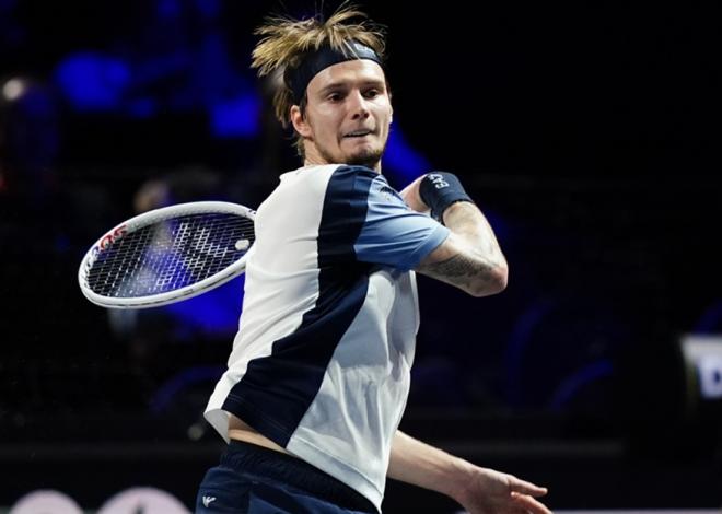 Alexander Bublik jouera ce samedi pour une place en finale à Paris - © Moselle Open - Cédric Lecoq