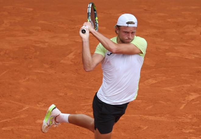 Alexandre Muller a sauvé 2 balles de match au 1er tour à Rome, ce mercredi - © Antoine Couvercelle - FFT