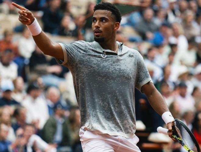 Arthur Fils s'est de nouveau qualifié pour les 1/2 finales à Barcelone ce vendredi - © FFT- Vincent Curutchet