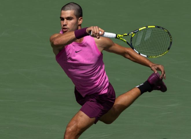 Carlos Alcaraz a parfaitement débuté le Masters ATP ce dimanche à Turin - © Rolex - Jed Jacobsohn