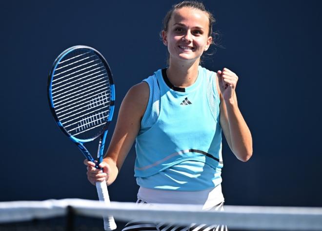 lara Burel a remporté son premier titre WTA ce week-end à Angers  - © Corinne Dubreuil - FFT