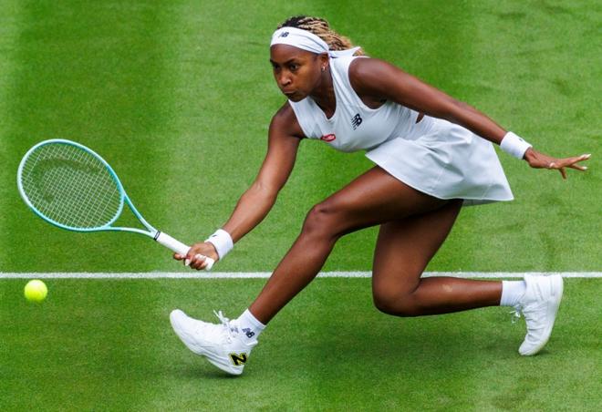 Grosse désillusion pour Coco Gauff ce mardi soir à Wimbledon - © Rolex - Jed Jacobshon