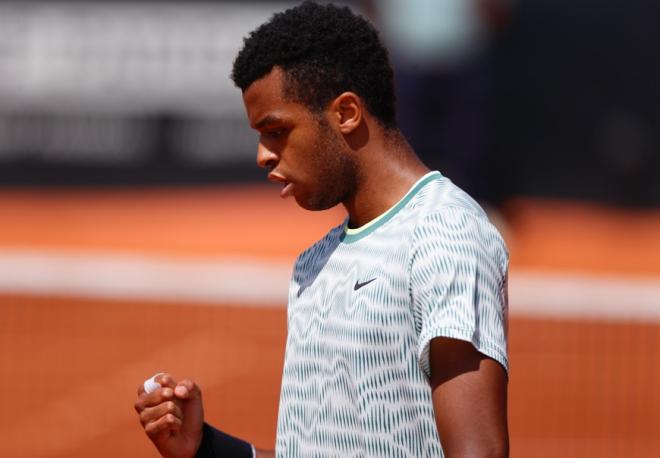 Giovanni Mpetshi Perricard a remporté son 1er titre ATP ce samedi à Lyon - © Open Parc - Alexandre Hergott