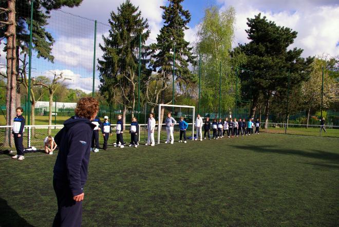 Le début de l'échauffement des jeunes au Lagardère Paris Racing - © Tennisleader