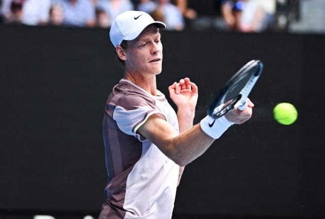 Jannik Sinner a remporté son 1er titre du Grand Chelem ce dimanche à Melbourne - © Abaca - Icon Sport