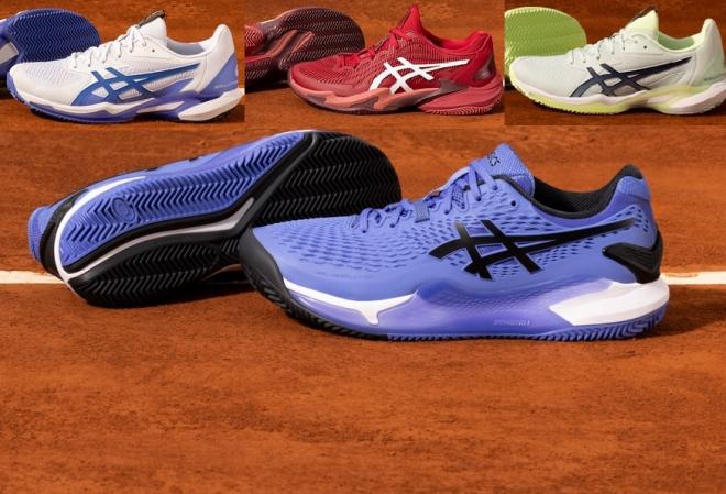 Vue de la nouvelle collection de chaussures Tennis ASICS (H/F), "Spéciales Terre Battue" avec les Gel-Résolution 9 Clay au premier plan - © ASICS