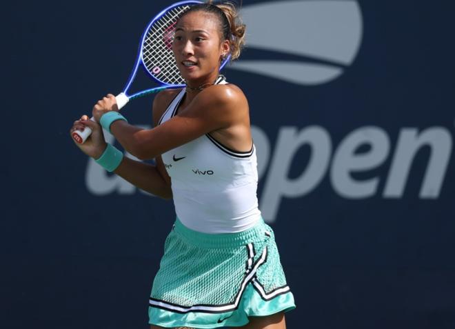 Qinwen Zheng effectué un incroyable "run" à l'US Open - © Rolex - Antoine Couvercelle