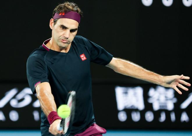 Roger Federer en conférence de presse après sa finale perdue à Wimbledon face à Novak Djokovic. - © Susa - Icon Sport