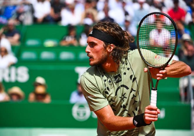 Stefanos Tsitsipas s'est incliné d'entrée pour la première fois à Monte-Carlo - © Icon Sport - Abaca