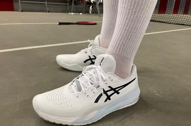 Les chaussures de Tennis ASICS GEL-RESOLUTION X lors de notre test effectué par Nicolas (15/4) - © Tennisleader.fr